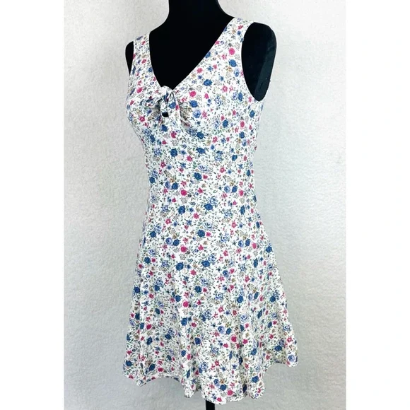 (VTG) BYER TOO! CALIFORNIA • 90s Floral Front-Tie Sleeveless Mini Dress, XS/S - Picture 10 of 15